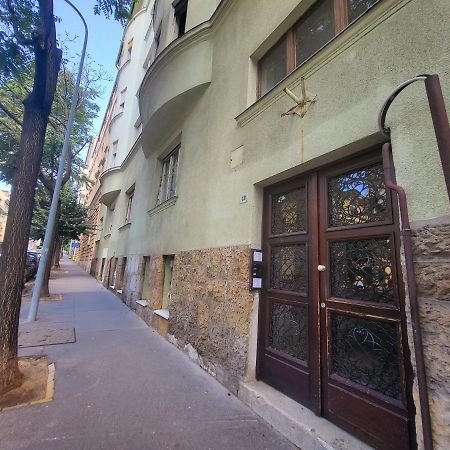 Cosy Apartman By The Castle Leilighet Budapest Eksteriør bilde